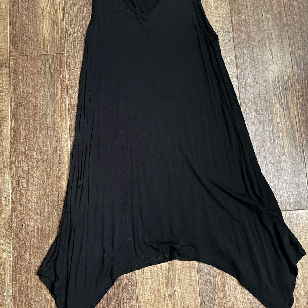 Summer dress in black - Picture 4 of 7